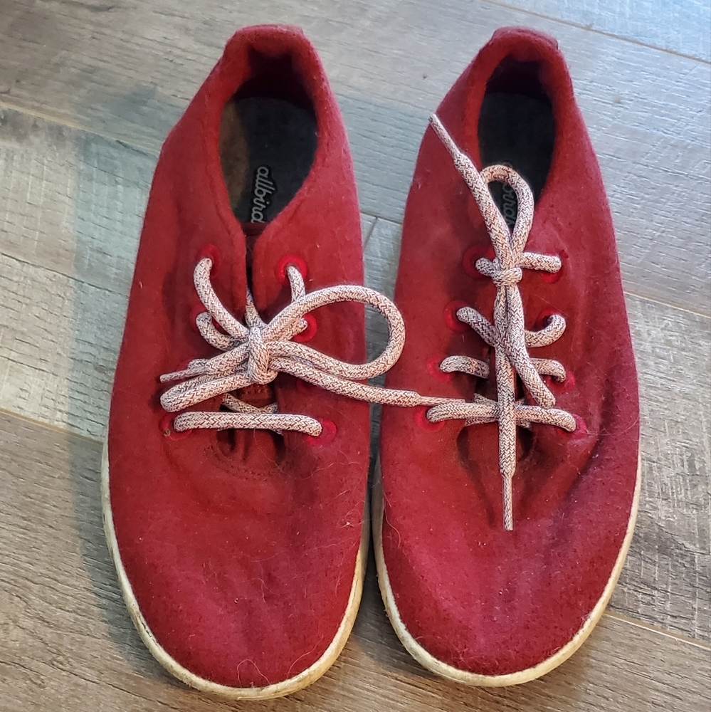 Allbirds red wool shoes, Men's size 9